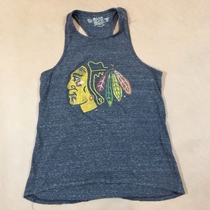 - 🔴SOLD🔴Women’s Chicago Blackhawks tank